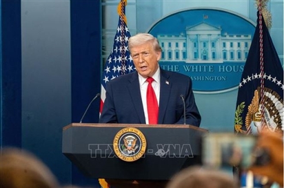 Tổng thống Trump cảnh báo Trung Quốc và Nga không được cung cấp vũ khí cho Iran