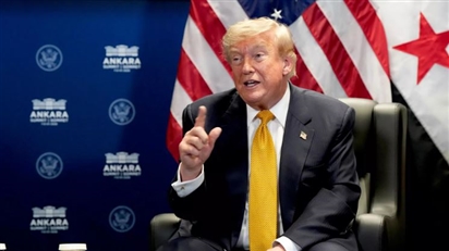 Tổng thống Mỹ Trump áp thuế đối với máy bay không người lái và linh kiện cho UAV