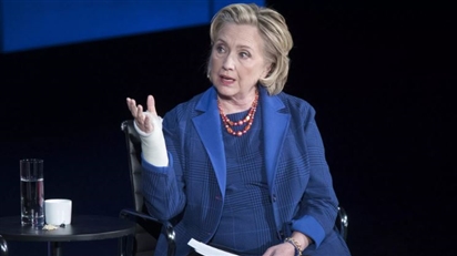 Cựu Ngoại trưởng Clinton tuyên bố Mỹ đang cạn kiệt vũ khí vì Iran