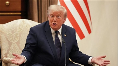 Chuyên gia: Ông Trump tìm đến ông Putin để mua dầu diesel, còn Zelensky dùng chiêu bài tống dọa”