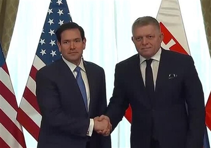 Ngoại trưởng Mỹ thăm Slovakia và Hungary nhằm tăng cường hợp tác với các đồng minh