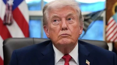 Truyền thông đưa tin: Ông Trump để lại thư cho Phó Tổng thống Mỹ “phòng trường hợp khẩn cấp”