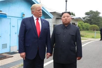 Tổng thống Trump sẵn sàng gặp ông Kim Jong-un