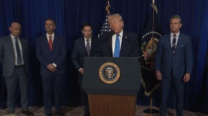 Tổng thống Mỹ họp báo về chiến dịch quân sự tại Venezuela