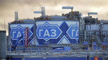 Tám nước châu Âu tiếp tục mua khí hoá lỏng LNG từ Nga