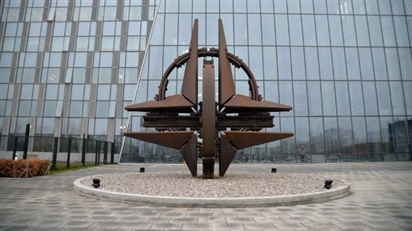 Dư luận tại Mỹ nói về nguy cơ sụp đổ của NATO