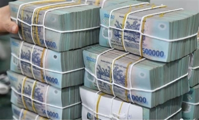 Từ 1-11, chuyển khoản trên 500 triệu đồng phải báo cáo Ngân hàng Nhà nước: Ai là người thực hiện?