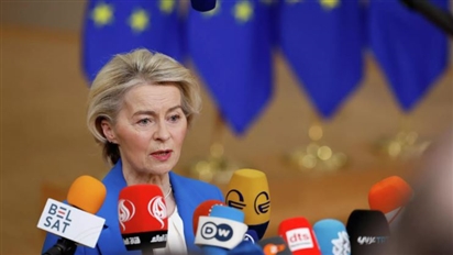 Cộng đồng mạng phẫn nộ vì Von der Leyen phát ngôn xúc phạm Nga