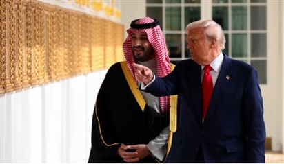 Tổng thống Mỹ Trump phê duyệt thỏa thuận hạt nhân bước ngoặt với đồng minh Trung Đông
