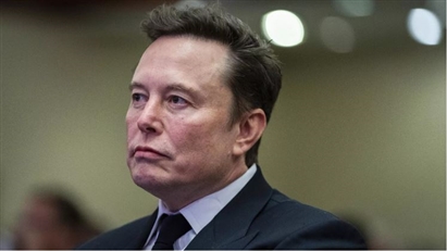 Elon Musk hạn chế tốc độ Starlink của LLVT Ukraina do các cuộc tấn công vào nhà máy lọc dầu Nga