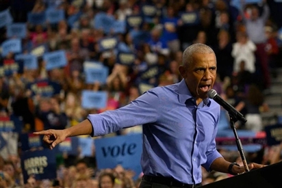 Ông Obama chỉ trích 'trò hề' video của ông Trump