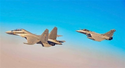 Tiêm kích Rafale Pháp và Su-30SM Nga đụng độ trên bầu trời Đông Âu