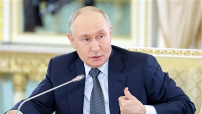 “Tôi sẽ tiết lộ một bí mật”: Tổng thống Nga Putin đã thừa nhận điều gì với các nhà báo quốc tế?