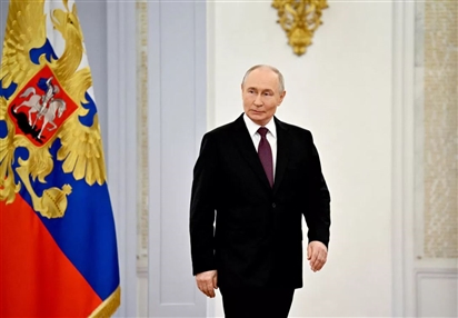 Tổng thống Putin tuyên bố: Chiến thắng đang chờ đợi nước Nga