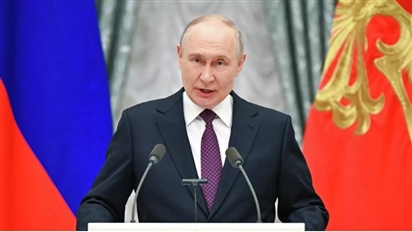 Tổng thống Nga Putin tuyên bố rằng phương Tây đang mất dần vị thế lãnh đạo toàn cầu