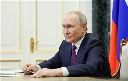 Tổng thống Nga Putin: Vũ khí và kỹ thuật của Nga là đáng tin cậy và hiệu quả nhất trên thế giới