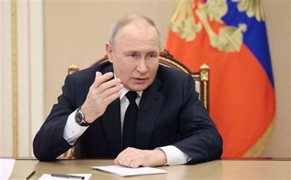 Tổng thống Putin: Đối thủ cố gắng cản trở phá hoại bầu cử, nhưng vẫn không thể hăm dọa được nước Nga