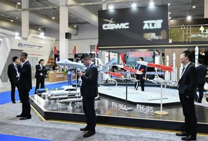 Tên lửa phóng loạt mới Sarma (Nga) và các sản phẩm khác tại Triển lãm World Defence Show ở Riyadh