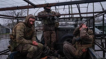 Chuyên gia quân sự nhận định: Ukraina sớm muộn gì cũng sẽ huy động phụ nữ vào quân đội