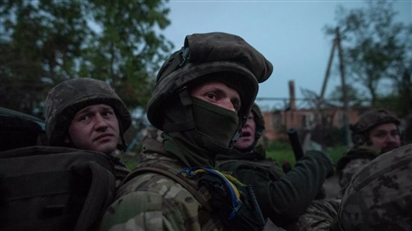LLVT Ukraina tấn công nhóm người dân sơ tán khỏi Belitskoye
