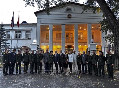 Xúc tiến hoàn thành ấn phẩm song ngữ về quan hệ quốc phòng Việt Nam - LB Nga