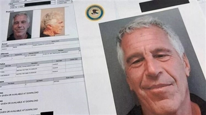 Cha của Elon Musk tuyên bố Epstein vẫn còn sống