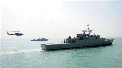 Iran tấn công 4 tàu chiến ở Vịnh Ba Tư