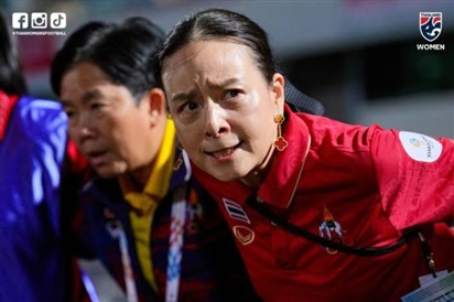 Madam Pang phản ứng khi tuyển Việt Nam đá chung kết lượt đi trên sân khách