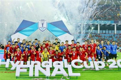 Hai ngôi sao Việt kiều mới toanh được gọi lên tuyển Việt Nam dự FIFA ASEAN Cup 2026