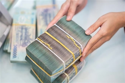 Lãi suất trái phiếu bất động sản chạm mốc 13%/năm