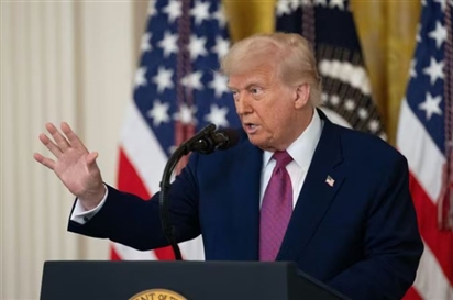 Tổng thống Trump và thuế quan 'Ngày Giải phóng': 1 năm kinh tế toàn cầu rung chuyển