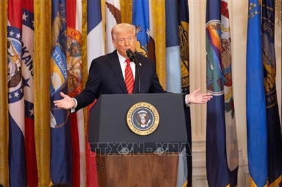 Tổng thống Mỹ ca ngợi thành tựu kinh tế sau 11 tháng tại nhiệm