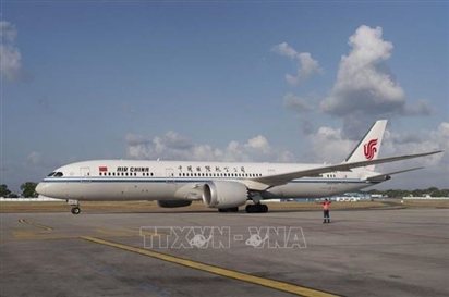 Máy bay của Air China hạ cánh khẩn cấp do pin bốc cháy trong khoang hành lý xách tay