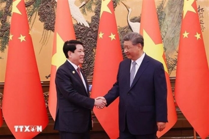 Chủ tịch nước Lương Cường hội đàm với Tổng Bí thư, Chủ tịch nước Trung Quốc Tập Cận Bình