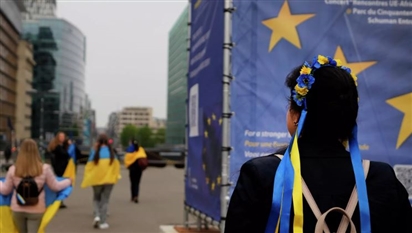 “Có nguy cơ tan rã”: Phương Tây đưa ra tuyên bố cứng rắn về Ukraina