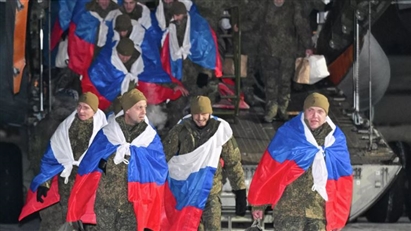 Bộ Quốc phòng Nga: 200 binh sĩ Nga bị giam giữ ở Ukraina trở về, phía Ukraina nhận 200 tù binh