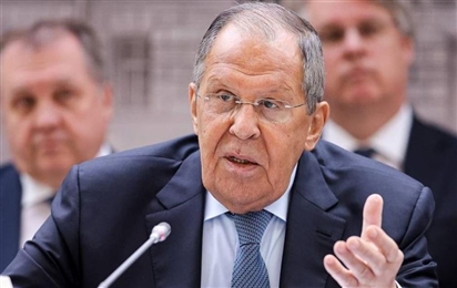 Ngoại trưởng Nga: Ukraine không thể đại diện cho lợi ích của Crimea và Donbass