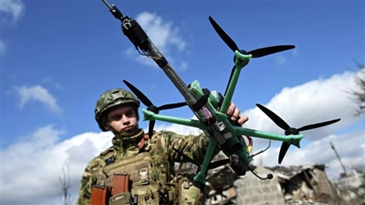 Quân đội Nga tập kích cơ sở hạ tầng năng lượng, nhiên liệu và giao thông của LLVT Ukraina