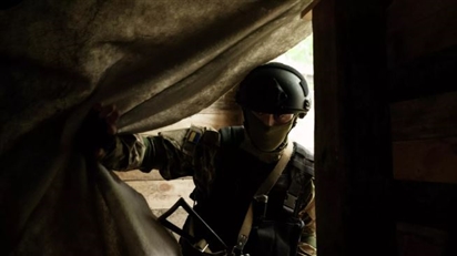 Hàng loạt chiến binh Lực lượng Vũ trang Ukraina đào ngũ và ra hàng ở vùng Kharkov