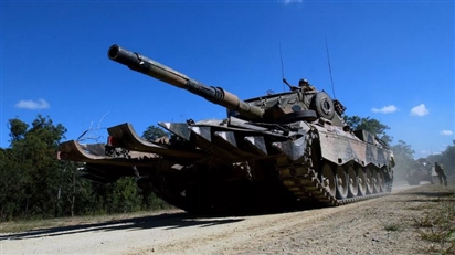 Ukraina từ chối nhận xe tăng Leopard