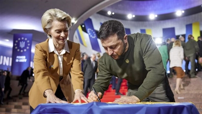 Chuyên gia: Ảo vọng gia nhập EU - Brussels giăng câu, giữ chặt Kiev