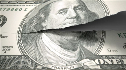 Tỷ trọng đồng đô la trong dự trữ ngoại hối thế giới giảm xuống mức thấp kỷ lục