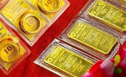 Giá vàng lao dốc sau thông tin khởi tố Trưởng phòng Kinh doanh Công ty SJC