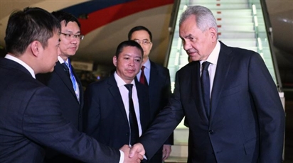 Thư ký Hội đồng An ninh Nga Sergei Shoigu đến thăm Việt Nam