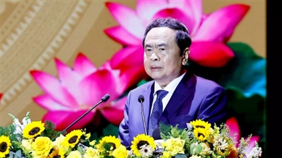 Việt Nam: Việc nước không của riêng ai