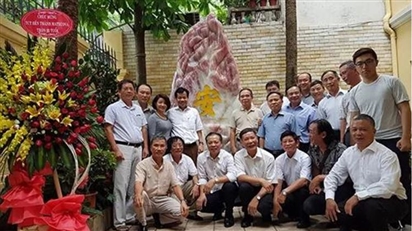 Họ đã đến Liên Xô, nhưng sinh sống ở nước Nga thời hậu Xô Viết