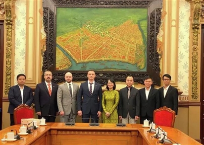 Tỉnh Tyumen của Nga phát triển quan hệ kinh doanh với Thành phố Hồ Chí Minh