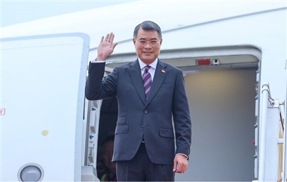 Thủ tướng Lê Minh Hưng lên đường dự Hội nghị Cấp cao kỷ niệm 35 năm quan hệ ASEAN-Nga