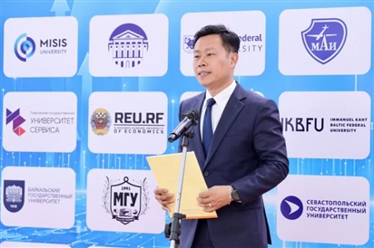 Hàng chục trường ĐH Nga giới thiệu cơ hội học tập cho sinh viên Việt Nam