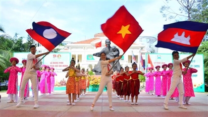 Việt Nam-Campuchia cùng vận mệnh, “tối lửa, tắt đèn có nhau”